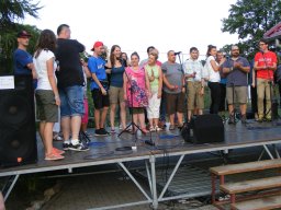 Wizyta międzynarodowej grupy młodzieży w Domu Pomocy Społecznej w Podzamku w ramach ŚDM Kraków 2016r